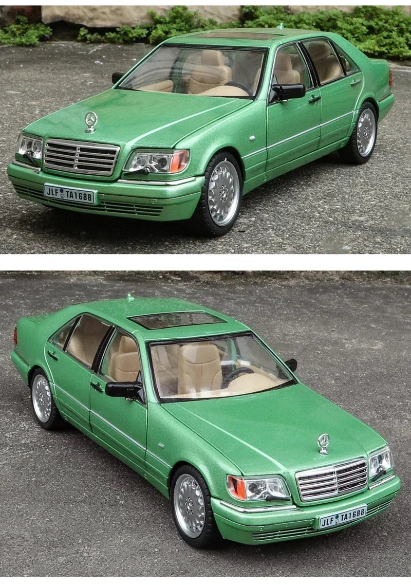 Modello di auto in scala 1:24 Mercedes Benz S320 W140 in lega con suono e luce, collezione di veicoli giocattolo.
