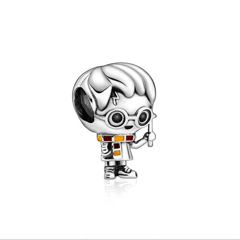 “Magia in Miniatura – Charm Ufficiale Harry Potter in Argento 925