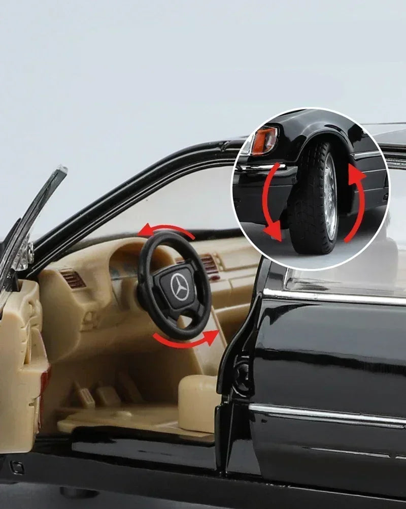 Modello di auto in scala 1:24 Mercedes Benz S320 W140 in lega con suono e luce, collezione di veicoli giocattolo.
