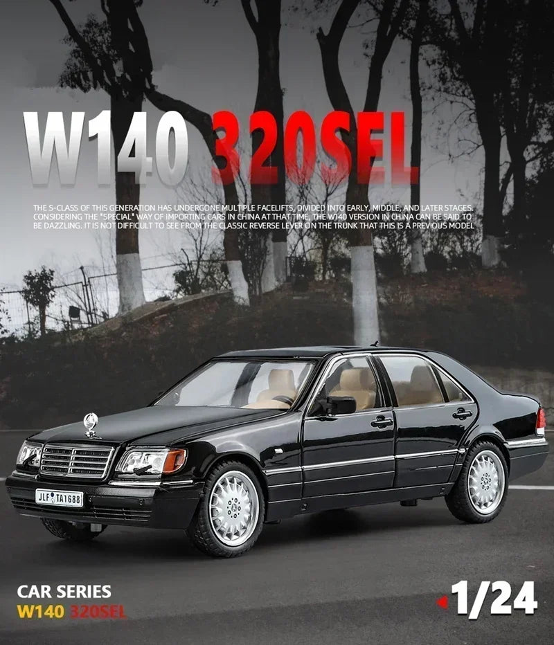Modello di auto in scala 1:24 Mercedes Benz S320 W140 in lega con suono e luce, collezione di veicoli giocattolo.