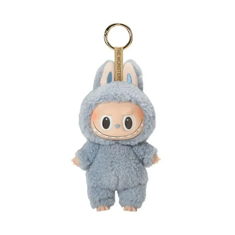 ✨ Labubu V3 – Big Into Energy Series ✨
Un'esplosione di colori e personalità!
🟠 Colleziona il tuo Labubu unico! Questa figura in vinile fa parte della serie Big Into Energy, caratterizzata da un design tie-dye unico