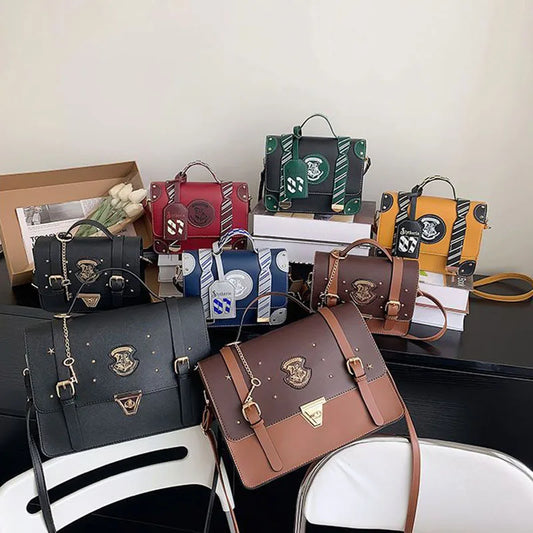Borsa a tracolla: - “Incantesimi a Tracolla: Stile Britannico da Mago Moderno”