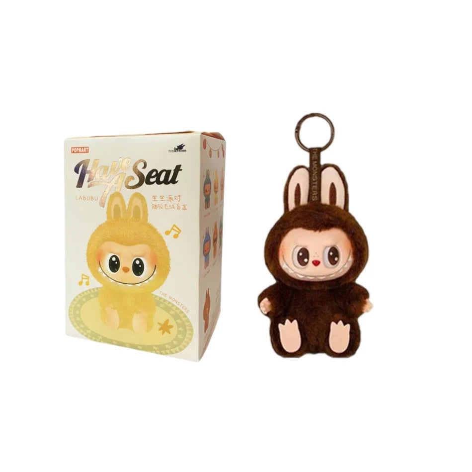 🌟 Labubu Have A Seat Series – Il Mostro Kawaii che Conquista Tutti! 🎁
👾 Design unico e irresistibile – Perfetto per collezionisti e amanti dello stile kawaii!
🔗 PVC di alta qualità – Dettagli incredibili e